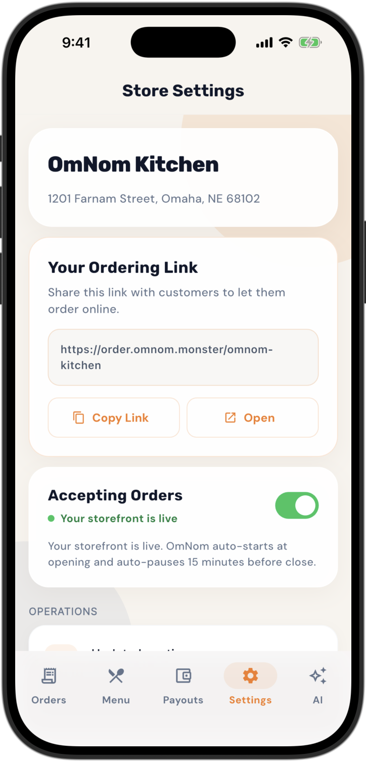 OmNom Store Settings with the restaurant ordering link, Copy Link and Open actions, and accepting-orders status for the restaurant ordering page.
